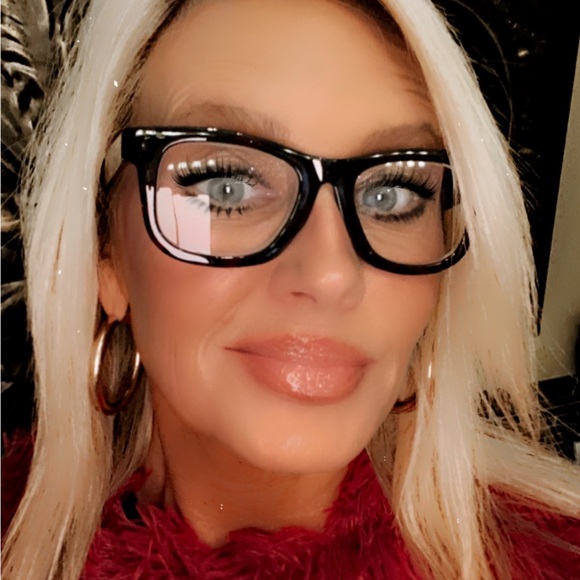 Betsy Johnson 💥rare💥 square thick frame readers - Picture 2 of 7